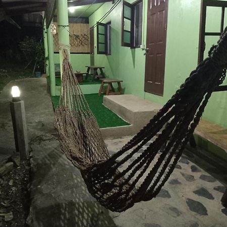 Hill Station Hostel At Chor Chaba Ko Kut Esterno foto